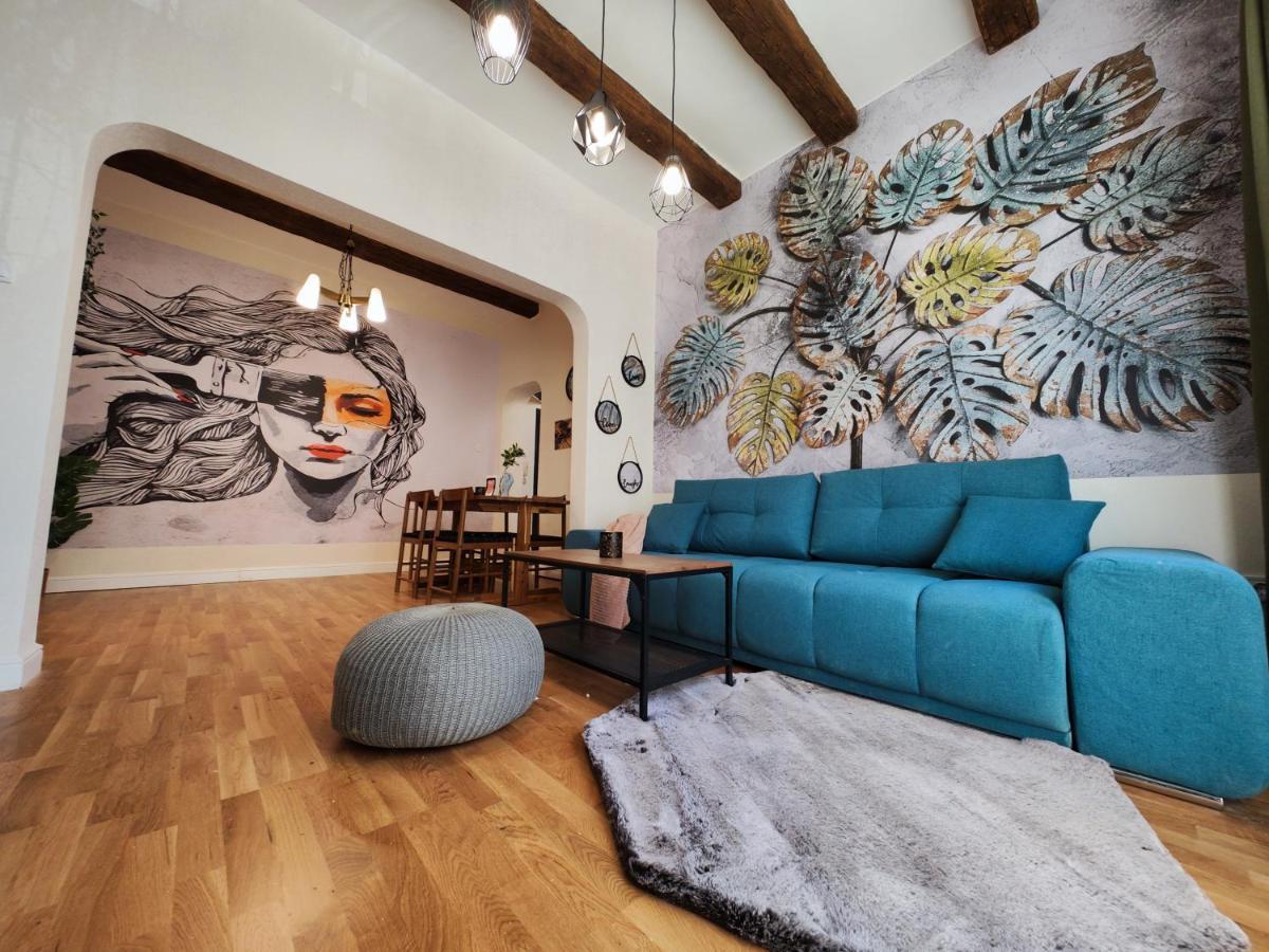 Appartement Apart Sofia Lion Bridge 2Bdr Self Check In Extérieur photo