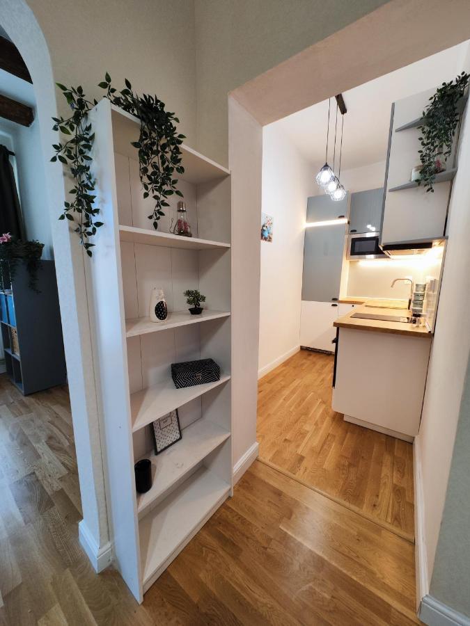 Appartement Apart Sofia Lion Bridge 2Bdr Self Check In Extérieur photo