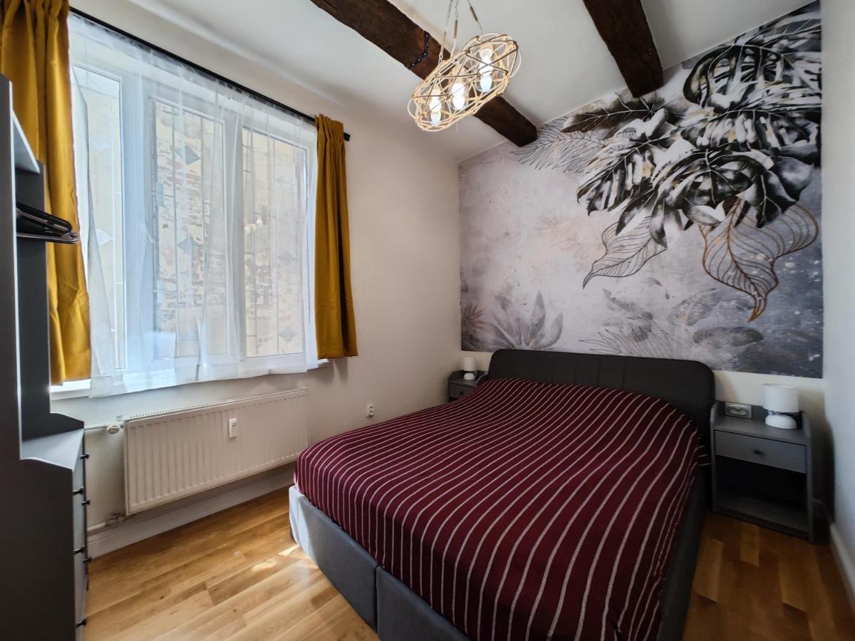 Appartement Apart Sofia Lion Bridge 2Bdr Self Check In Extérieur photo